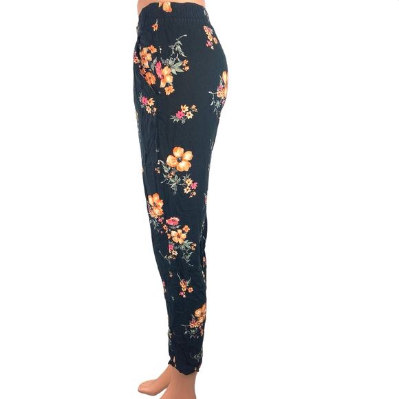 H&M Black Floral Print Elastic Waist Pull On Pockets Trouser Ankle Pants Size 2 - Picture 2 of 5
